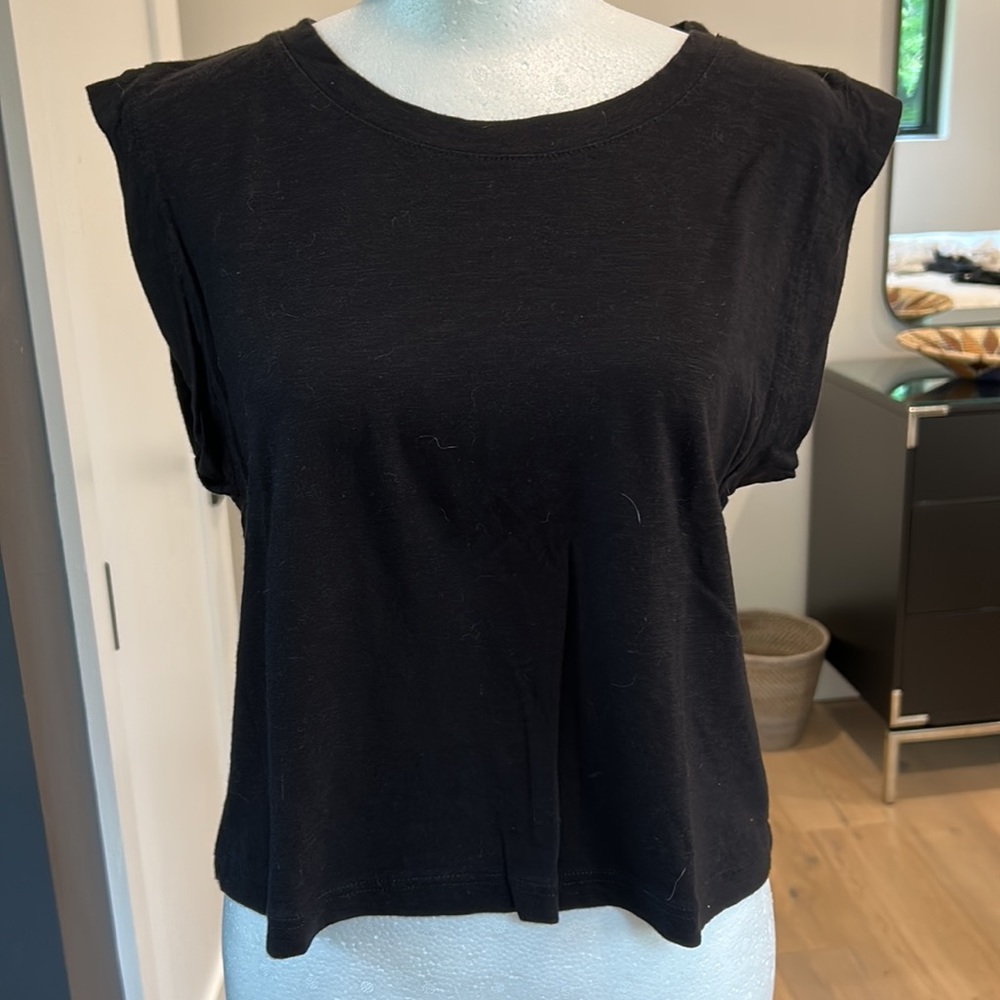 avenu tee shirt